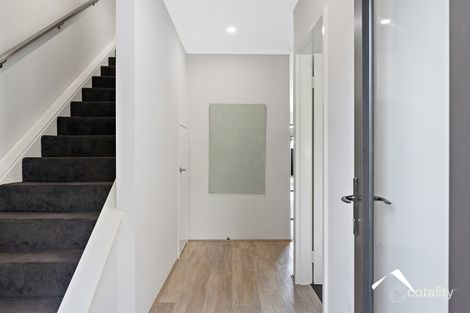 Property photo of 565 Farrall Road Midvale WA 6056