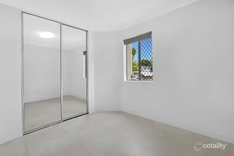 Property photo of 1/37 Peninsular Drive Surfers Paradise QLD 4217