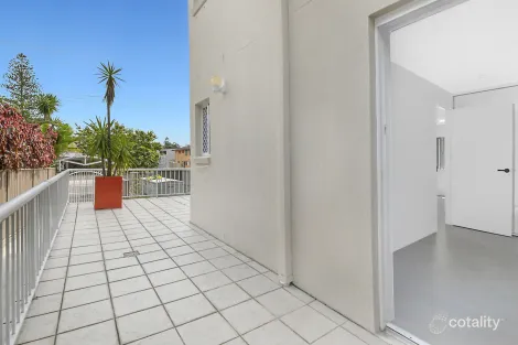 Property photo of 1/37 Peninsular Drive Surfers Paradise QLD 4217