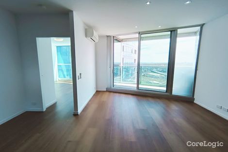 Property photo of 2610/231-245 Harbour Esplanade Docklands VIC 3008