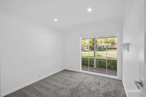 Property photo of 11 Tynedale Crescent Bowral NSW 2576