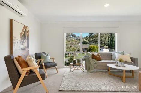 Property photo of 70 Landscape Drive Mooroolbark VIC 3138