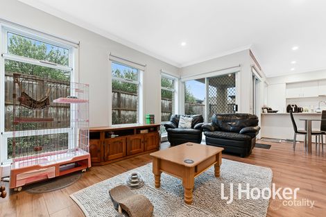 Property photo of 7 Hendrix Street Cranbourne East VIC 3977