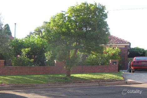 29 Woodlawn Ave, Earlwood, NSW 2206