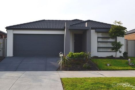 Property photo of 34 Victory Drive Pakenham VIC 3810