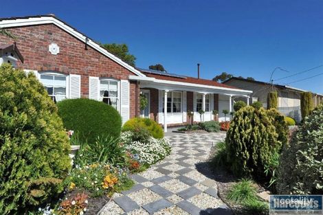 Property photo of 62 Glenloth Drive Happy Valley SA 5159