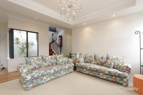 Property photo of 42 Polglass Way Ardross WA 6153