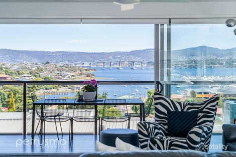 Property photo of 3/52 Malunna Road Lindisfarne TAS 7015