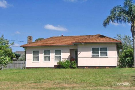8 Saltash St, Yagoona, NSW 2199