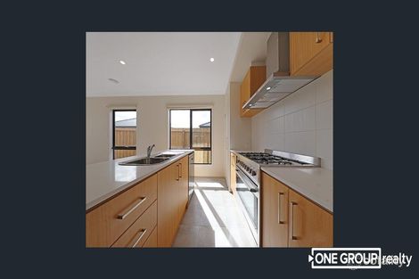 Property photo of 80 Newbridge Boulevard Wallan VIC 3756