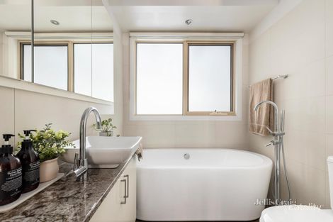 Property photo of 6 Kevin Court Cheltenham VIC 3192