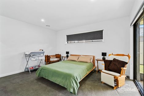 Property photo of 9 Rosella Place Yarrawonga VIC 3730