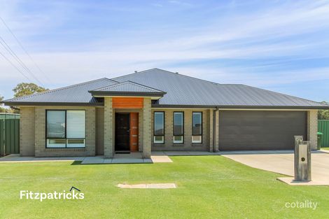 60 Paperbark Dr, Forest Hill, NSW 2651