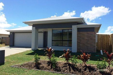 Property photo of 23 Henley Close Blacks Beach QLD 4740