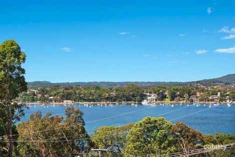 Property photo of 5 Penang Street Point Clare NSW 2250