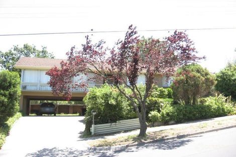 4 Burgundy Dr, Doncaster, VIC 3108