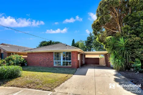 34 Iluka Dr, Werribee, VIC 3030