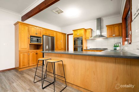 Property photo of 14 Rutherglen Way Taylors Lakes VIC 3038