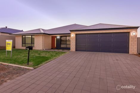 52 Derna Pde, Wandina, WA 6530