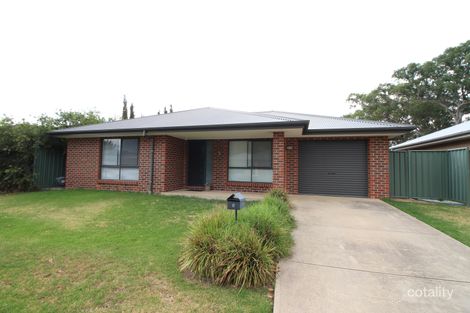 Property photo of 6 Redgum Court East Albury NSW 2640