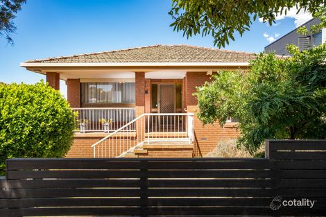 7 Royal Cres, Hamlyn Heights, VIC 3215