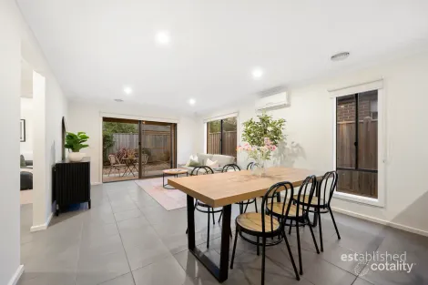 Property photo of 20 Hammersmith Road Wyndham Vale VIC 3024