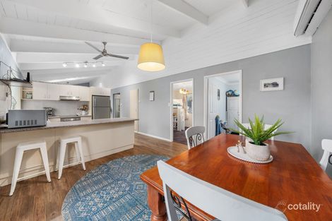 Property photo of 35 Waratah Avenue Victoria Point QLD 4165