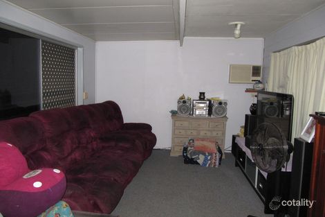 Property photo of 27 Luckie Crescent Tivoli QLD 4305