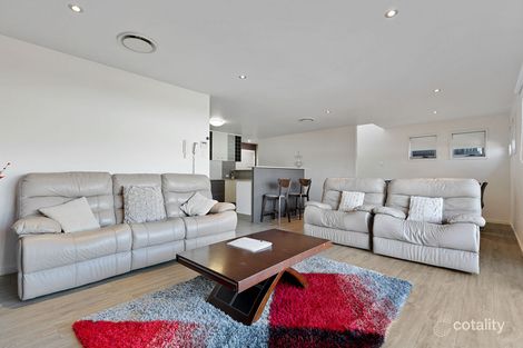 Property photo of 37/80 Moolyyir Street Urangan QLD 4655