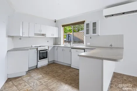 Property photo of 16 Beetson Court Eagleby QLD 4207