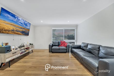 Property photo of 21 Hoysted Avenue Cranbourne North VIC 3977