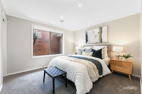 Property photo of 16 Earlsfield Drive Berwick VIC 3806