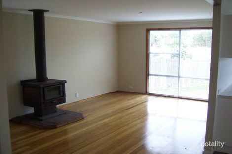 Property photo of 15 Hyland Crescent Yarram VIC 3971