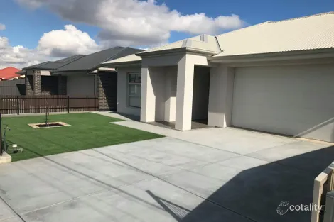 2a Simca St, Holden Hill, SA 5088