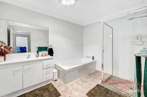 Property photo of 25 Hargreaves Circuit Metford NSW 2323