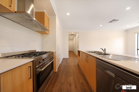 Property photo of 56 Foxtail Circuit Wallan VIC 3756