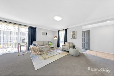 Property photo of 2 Coventry Crescent Mill Park VIC 3082