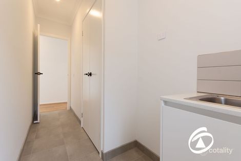 Property photo of 1 Veal Court Clyde North VIC 3978