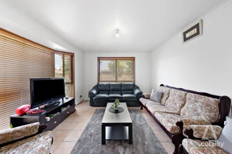 Property photo of 89 Songlark Crescent Werribee VIC 3030