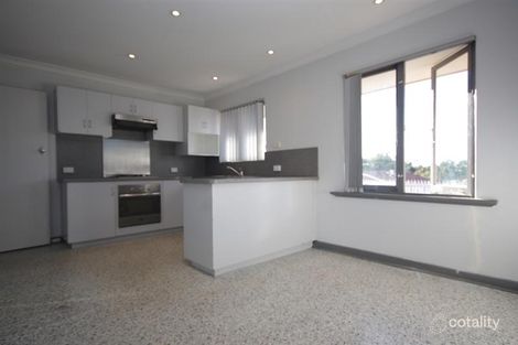 Property photo of 21 Roxwell Way Girrawheen WA 6064