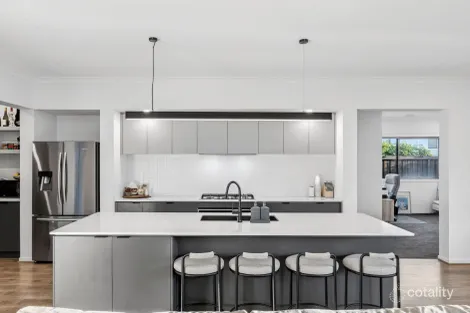 Property photo of 14 Dreamer Circuit Mount Duneed VIC 3217