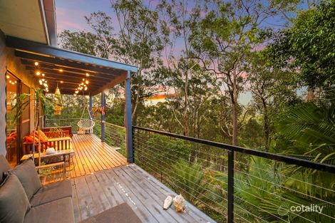 Property photo of 10 Bembooka Road Green Point NSW 2251