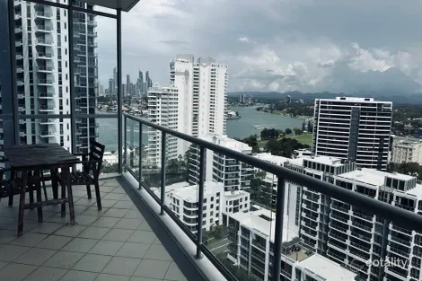 2209/1 Como Cres, Southport, QLD 4215