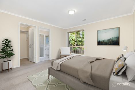 Property photo of 12 Alder Close Jerrabomberra NSW 2619