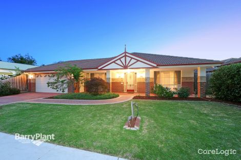 Property photo of 5 Halsbury Drive Rowville VIC 3178