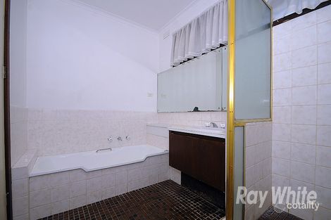 Property photo of 47 Cambridge Drive Glen Waverley VIC 3150
