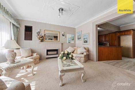 Property photo of 5 Fawkner Street Sunshine North VIC 3020