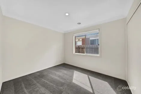 Property photo of 7 Amethyst Place Werribee VIC 3030