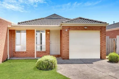 Property photo of 7 Amethyst Place Werribee VIC 3030