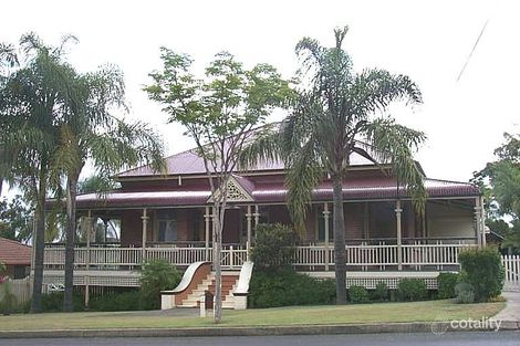 17 Briggs Rd, Ipswich, QLD 4305